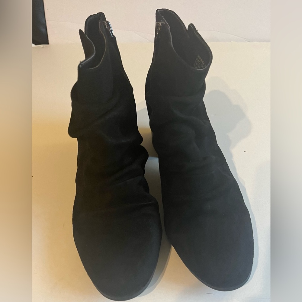 black suede boots with a 2 3/4" of heel only used twice